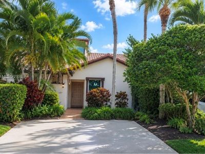 6777 Tiburon Cir