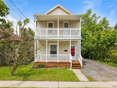 226 Grand St