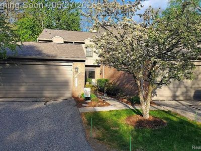 1687 Lodge Pole Ln