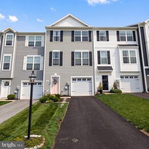 Property at 210 Hudson Blvd, Red Lion, PA