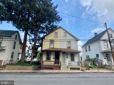 38 W Gramby St