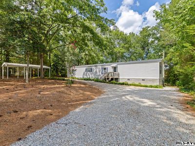 675 Hawthorne Dr