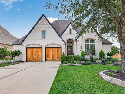 6011 Driscoll Park Dr