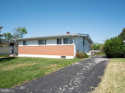 4726 Three Oaks Rd