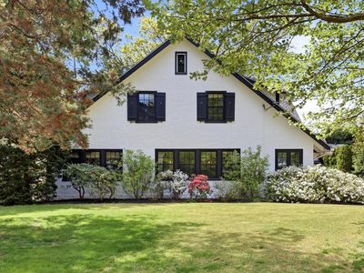 Property at 6 Hampden Ave, Narberth, PA
