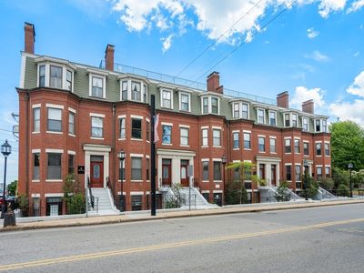 95 Court St #19