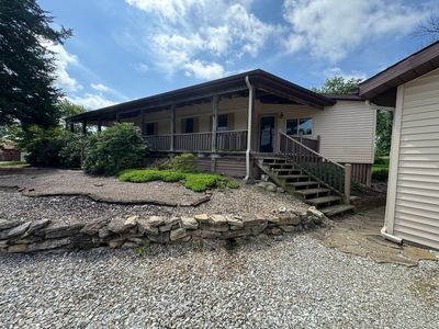 409 N Main St