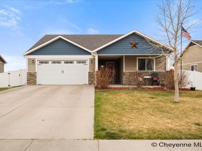 6929 Hitching Post Ln