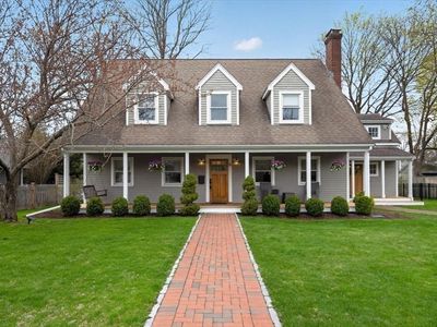 18 Crowes Ln