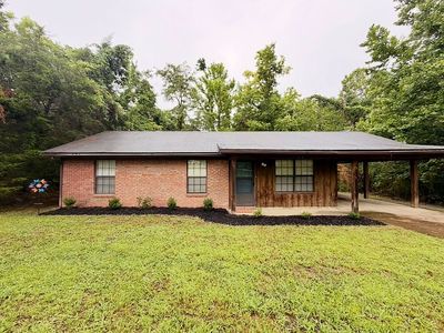 320 Long St