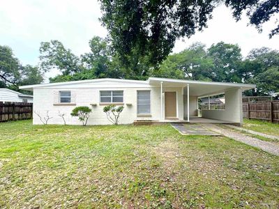 104 W Garfield Dr