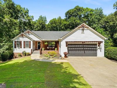 Property at 212 Oak Hollow Ct, White, GA