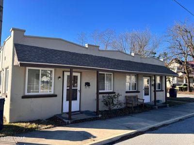 424 & 426 W Daugherty St