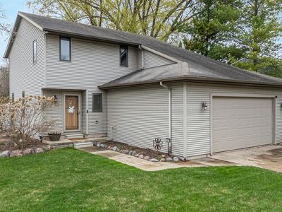1820 Sugar Pl