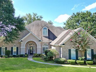 811 Mountain Lake Ct