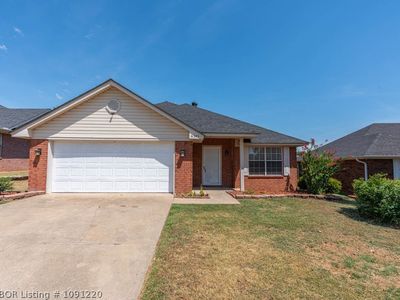 6305 Parkfront Dr