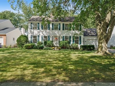 102 Carriage Cir