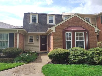 7710 John Hancock Ln