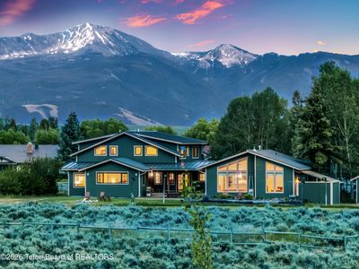 820 Ponderosa Dr