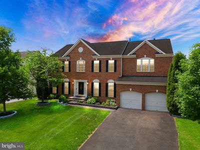 Property at 243 Mindy Ct SE, Leesburg, VA