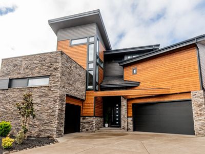 11 Fawn Ridge Ln
