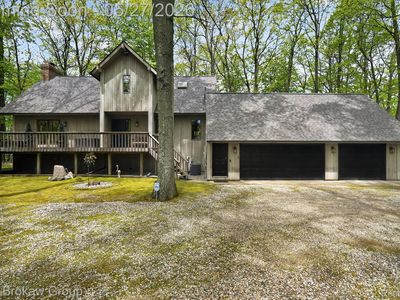 2637 White Pine Dr