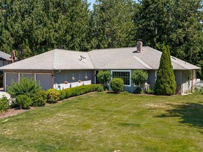 4225 Montgomery Place