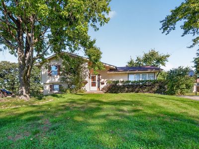 Property at 1737 19th Pl, West Des Moines, IA