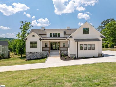 100 Pinelands Pl