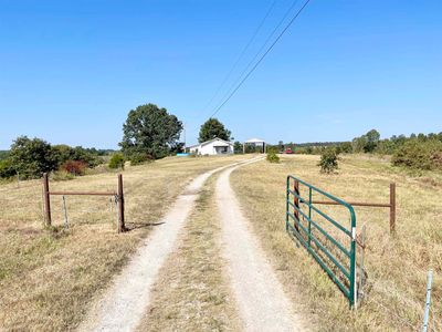 3169 Fairview Rd