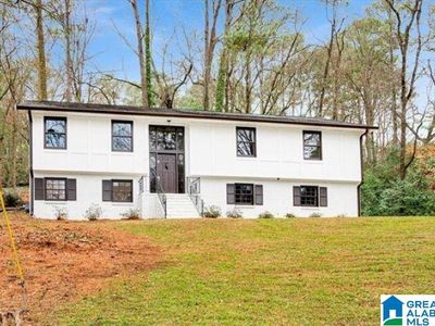 3583 Valley Cir