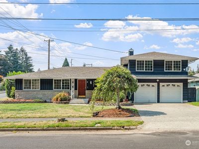 7842 S Alaska Street