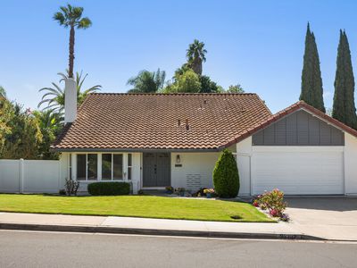 26392 Cortina Dr