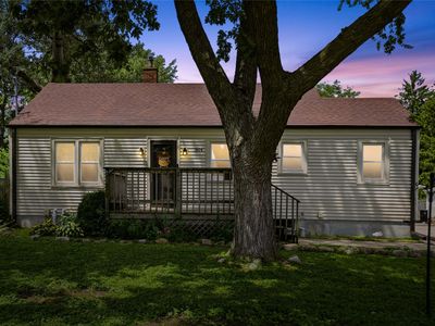 304 2nd St SE