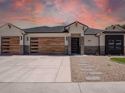 618 Manzanita Dr