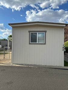 182 Pine Grove Dr