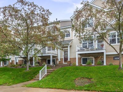 1686 Village Trl E Unit 2
