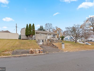 Property at 419 Temple Rd, Southampton, PA