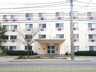 333 Grand Ave APT 3J