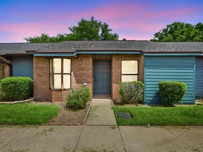 2422 King Oak Ct