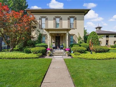 135 Maple Ave