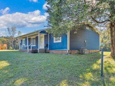 525 Lake Park Dr