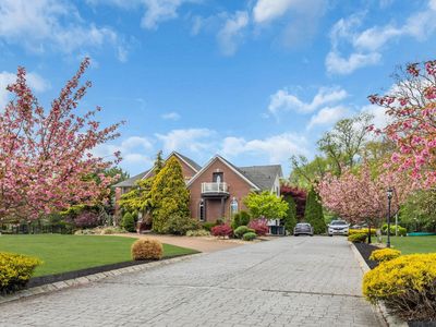 176 Oakland Mills Road