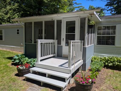 15 Spruce Ave