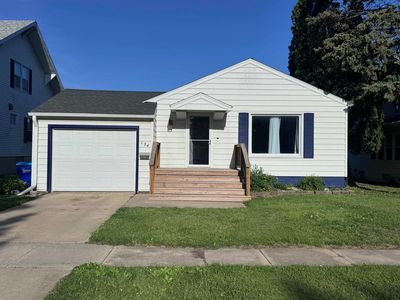 124 7th Ave SE