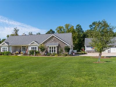 4165 Friendship Dr