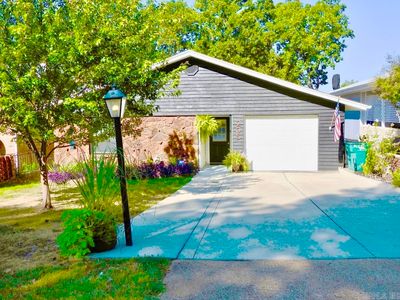 Property at 205 S Nightingale Dr, Horseshoe Bend, AR