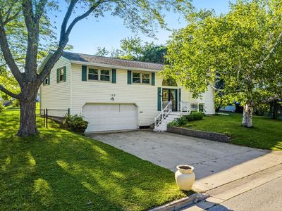 133 N 9th Pl