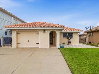 4549 Topsail Trl
