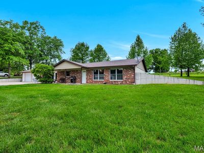 2428 E Highway 47
